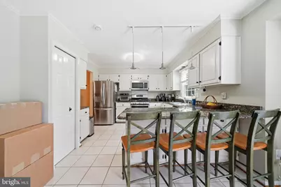 10108 Langhorne Court, Bethesda, MD 20817 - Photo 17