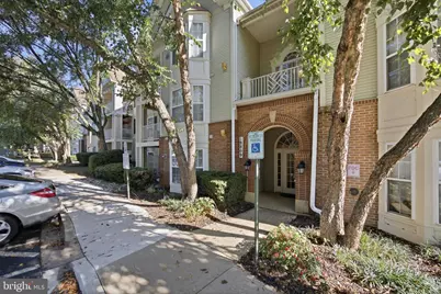 18809 Sparkling Water Drive #101, Germantown, MD 20874 - Photo 3