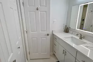 5500 Friendship Blvd, Chevy Chase, MD 20815 - Photo 17