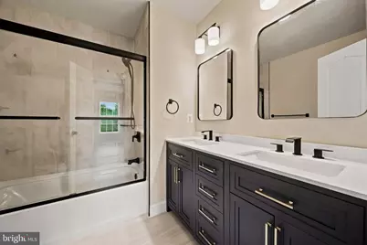 680 Orchard Ridge Drive #100, Gaithersburg, MD 20878 - Photo 17