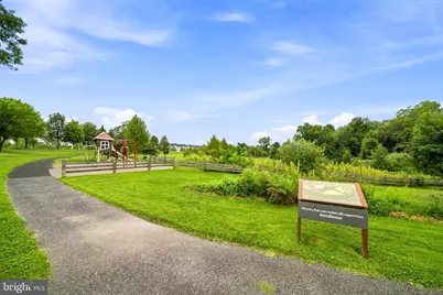 680 Orchard Ridge Drive #100, Gaithersburg, MD 20878 - Photo 25