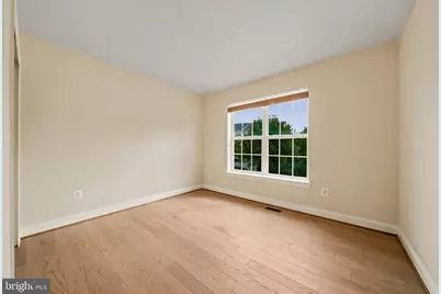 680 Orchard Ridge Drive #100, Gaithersburg, MD 20878 - Photo 19