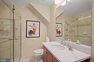 9118 Seven Locks Rd, Bethesda, MD 20817 - Photo 25