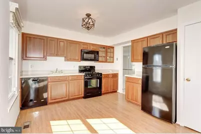 401 Suffield Drive, Gaithersburg, MD 20878 - Photo 5