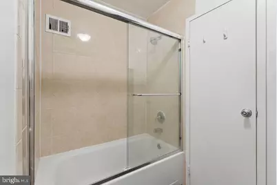 11801 Rockville Pike #PH01, Rockville, MD 20852 - Photo 21
