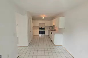 19001 Lark Song Terrace, Germantown, MD 20874 - Photo 11