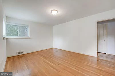 8218 Roanoke Avenue #1, Takoma Park, MD 20912 - Photo 3