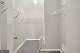 18997 Highstream Dr, Germantown, MD 20874 - Photo 17