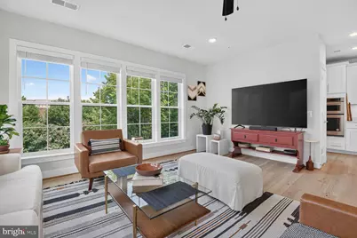 210 Decoverly Drive #310, Gaithersburg, MD 20878 - Photo 5