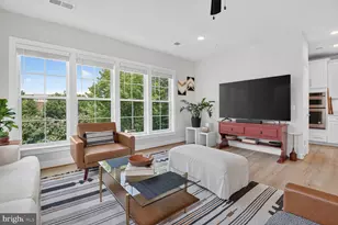 210 Decoverly Dr, Gaithersburg, MD 20878 - Photo 5