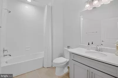 210 Decoverly Drive #310, Gaithersburg, MD 20878 - Photo 23