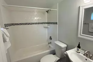 5815 Folkstone Rd, Bethesda, MD 20817 - Photo 5