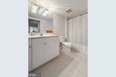 7710 Woodmont Avenue #217, Bethesda, MD 20814 - Photo 11