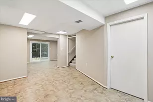 16 Turtle Dove Ct, Gaithersburg, MD 20879 - Photo 31