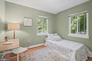 1110 Holton Ln, Takoma Park, MD 20912 - Photo 27