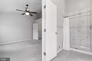 18639 Clovercrest Cir, Olney, MD 20832 - Photo 23