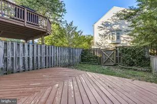 18639 Clovercrest Cir, Olney, MD 20832 - Photo 5