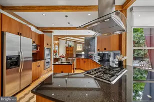 1212 Woodside Pkwy, Silver Spring, MD 20910 - Photo 9