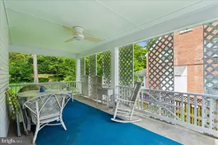 9422 Locust Hill Rd, Bethesda, MD 20814 - Photo 9