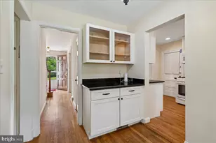 9422 Locust Hill Rd, Bethesda, MD 20814 - Photo 19