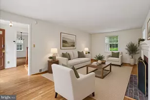 9422 Locust Hill Rd, Bethesda, MD 20814 - Photo 7