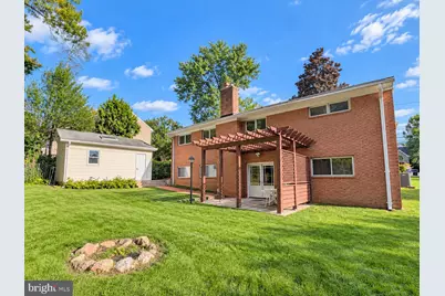 5819 Grosvenor Lane, Bethesda, MD 20814 - Photo 9