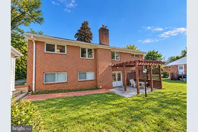 5819 Grosvenor Lane, Bethesda, MD 20814 - Photo 3