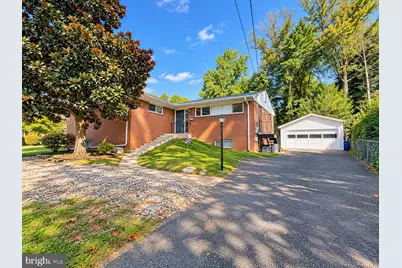 5819 Grosvenor Lane, Bethesda, MD 20814 - Photo 1