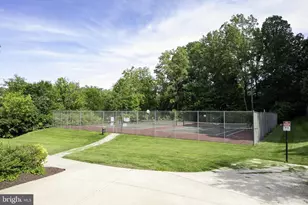 10101 Grosvenor Pl, Rockville, MD 20852 - Photo 41