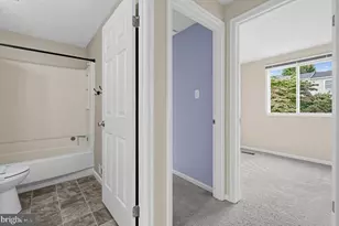 10806 Sir Barton Cir, Damascus, MD 20872 - Photo 15