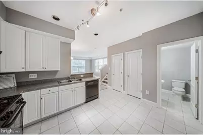13043 Clarksburg Square Road, Clarksburg, MD 20871 - Photo 9