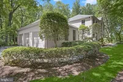 10118 New London Drive, Potomac, MD 20854 - Photo 3