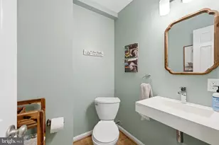 6 Bentana Ct, Rockville, MD 20850 - Photo 23