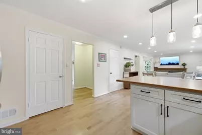 6 Bentana Court, Rockville, MD 20850 - Photo 17