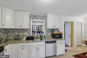 19267 Wheatfield Terrace, Gaithersburg, MD 20879 - Photo 17