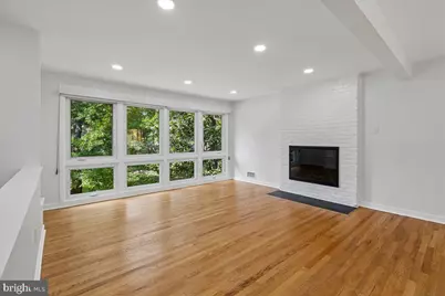 6403 W Halbert Road, Bethesda, MD 20817 - Photo 3