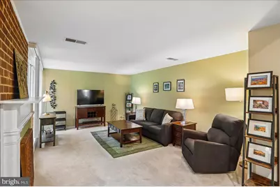 9909 Blundon Drive #4-201, Silver Spring, MD 20902 - Photo 5