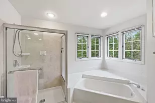 5 Stationhouse Ct, Gaithersburg, MD 20877 - Photo 23