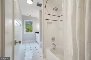 4004 Underwood St, Chevy Chase, MD 20815 - Photo 35