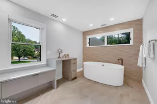 12232 Seline Wy, Potomac, MD 20854 - Photo 31