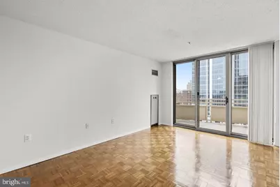 4801 Fairmont Avenue #909, Bethesda, MD 20814 - Photo 5
