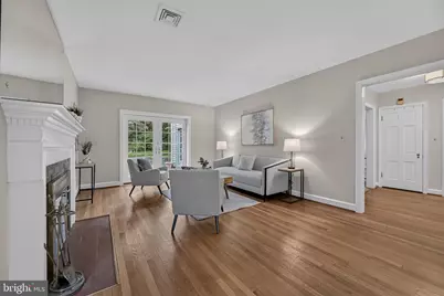5739 Bradley Boulevard, Bethesda, MD 20814 - Photo 5