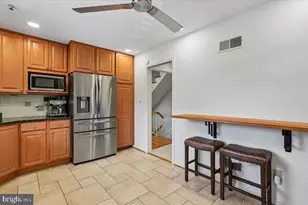 10931 Wickshire Way, Rockville, MD 20852 - Photo 9
