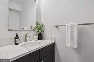10931 Wickshire Way, Rockville, MD 20852 - Photo 17