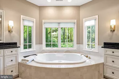 6704 Honesty Drive, Bethesda, MD 20817 - Photo 37