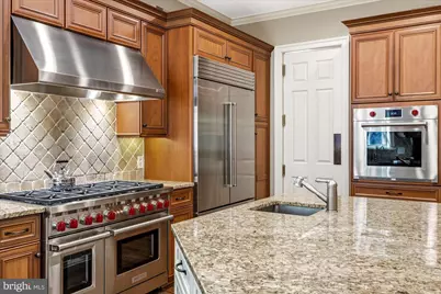 6704 Honesty Drive, Bethesda, MD 20817 - Photo 13