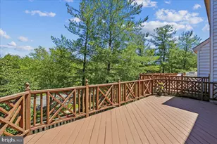 10407 Dalebrooke Ln, Potomac, MD 20854 - Photo 33