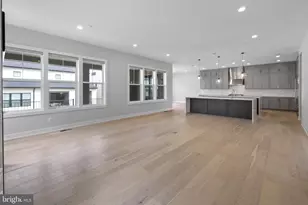 6829 Penngrove Ln, Bethesda, MD 20817 - Photo 11