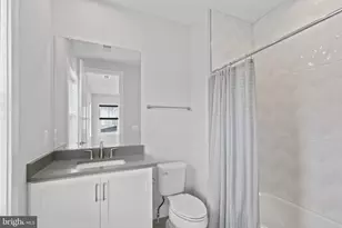 6829 Penngrove Ln, Bethesda, MD 20817 - Photo 51