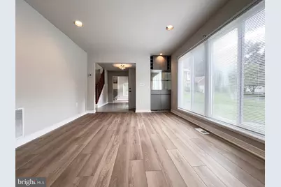 10901 Broad Green Terrace, Rockville, MD 20854 - Photo 9